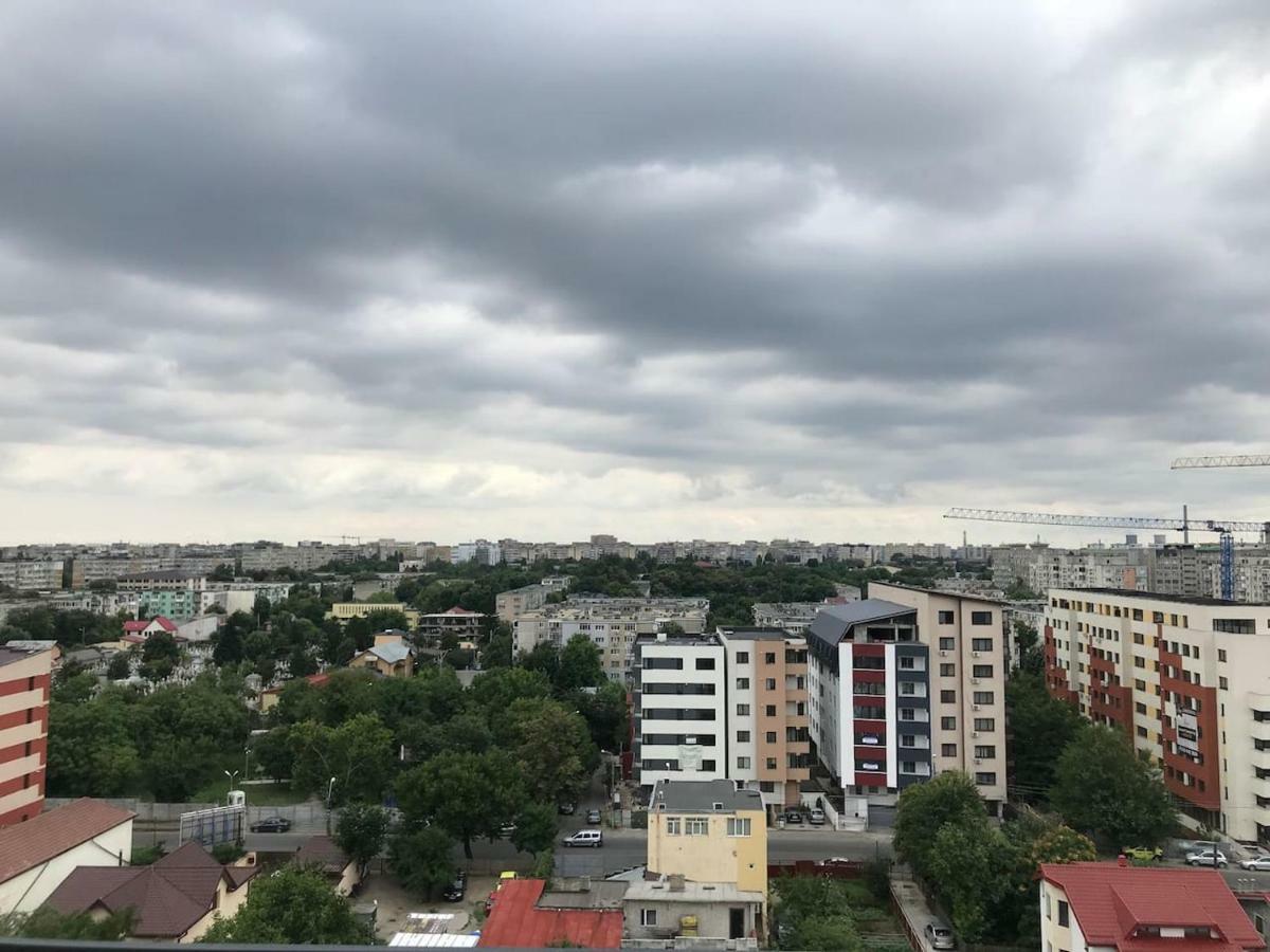 Luxury Westpark 2 With View * Bucharest